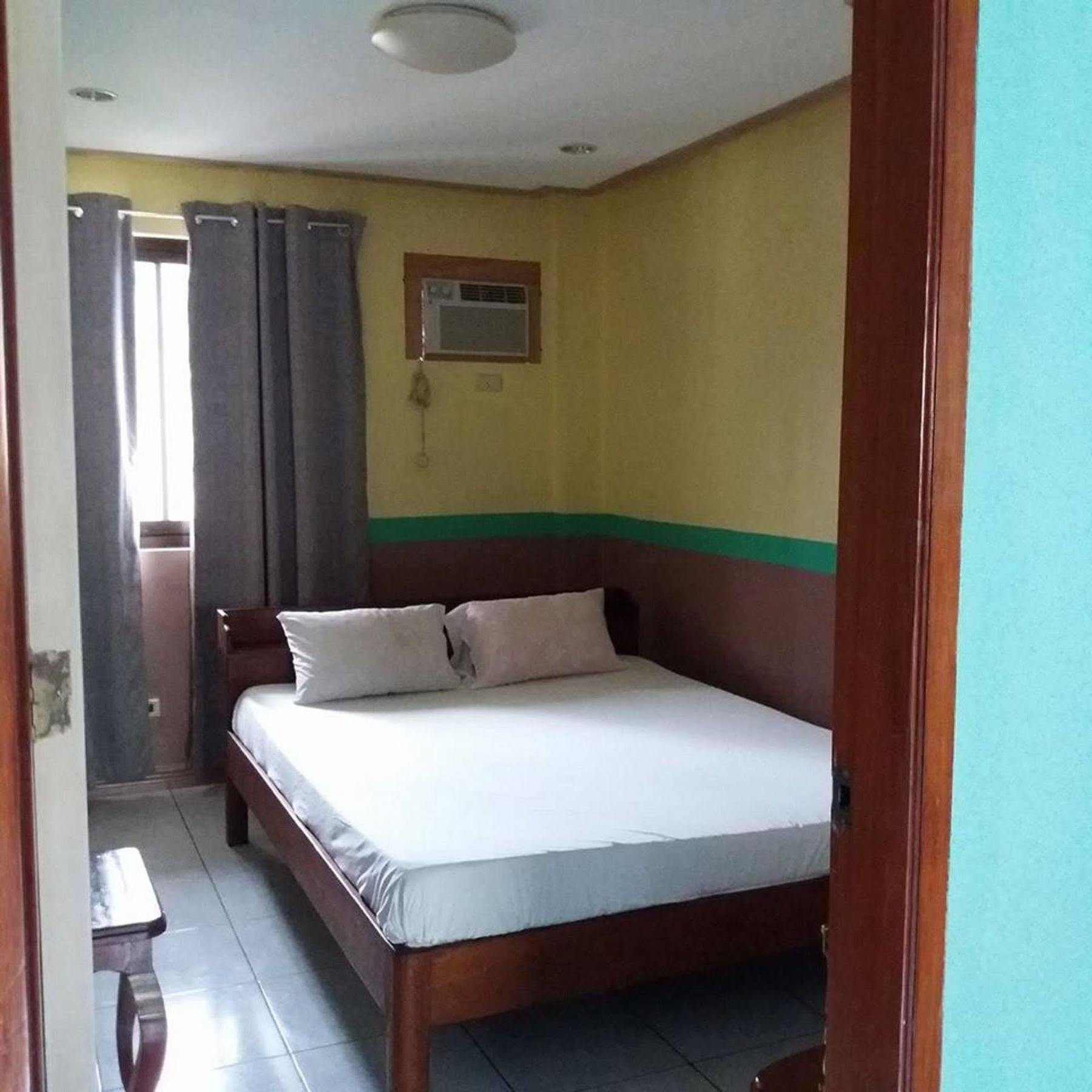 Liberty Park Pension Puerto Princesa Eksteriør billede